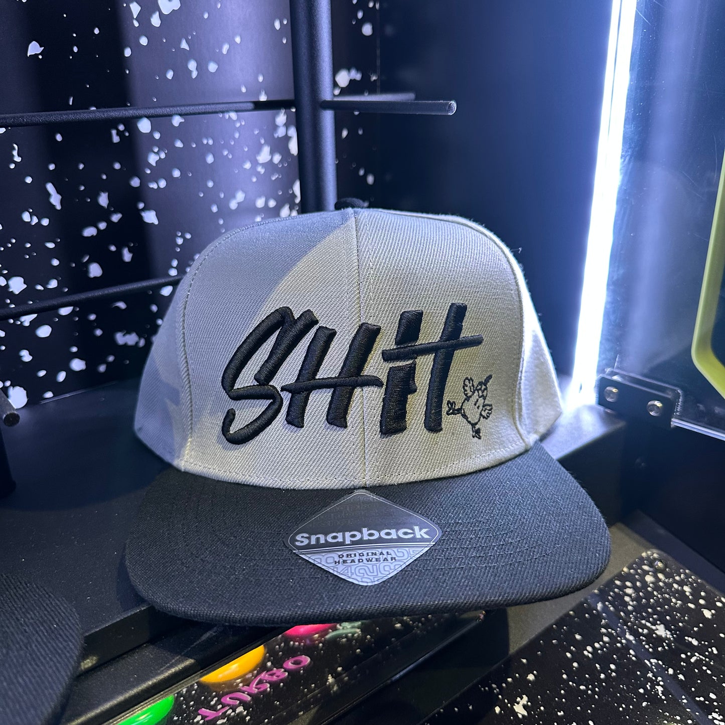 CSR ( SH!T ) 3D SNAPBACK CAP BLACK / GREY