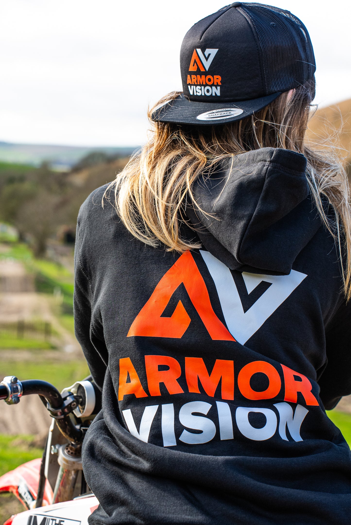 ARMOR VISION TRUCKER CAP BLACK ONE SIZE